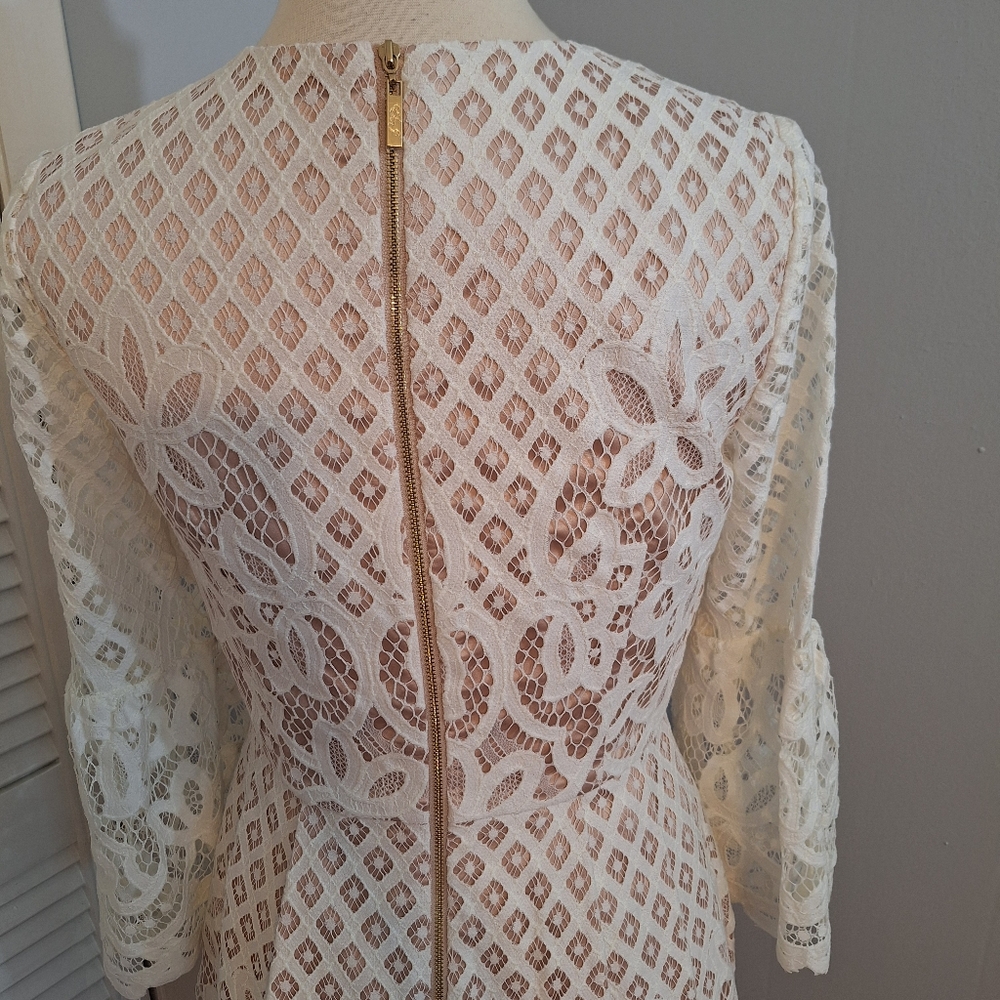 Eliza J Fit And Flare Pleated Lace Dress Sz 4 *J - Picture 6 of 10